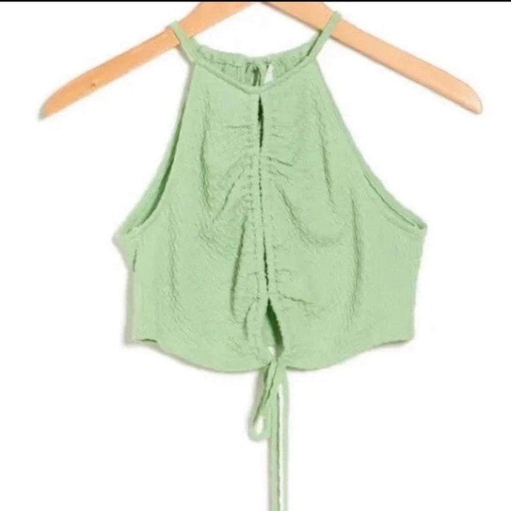 NWT Elodie Wave Textured Peek-A-Boo‎ Top / Size XL / NWT